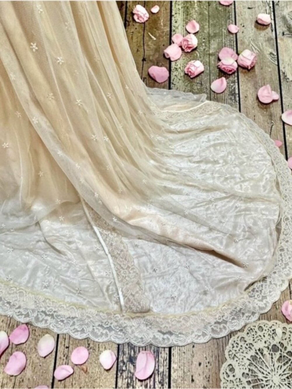 Romantic Cream Lace Bridal Gown with Sheer Overlay - Picture 6 of 8